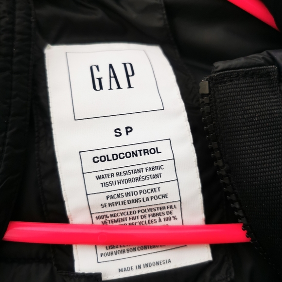 Windbreaker - Picture 2 of 3